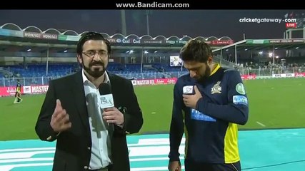 Shahid Afridi- Main Ticketain Beechta hun