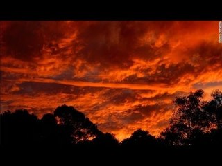 Chuyện lạ thế giới - Giải mã hoàng hôn đỏ như máu trên bầu trời