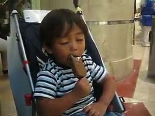 sleeping movment in eating icecream||funny video 2017