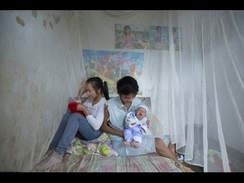 Chuyện khó tin - Lấy chồng làm mẹ ở tuổi 13 tại Trung Quốc