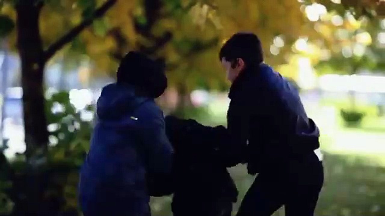 Потрясающее видео! Закон бумеранга в действии