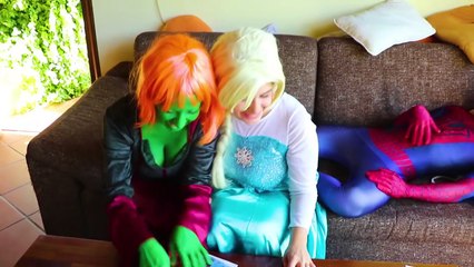 Frozen Elsa Gets RAINBOW HAIR SPELL! w/ Spiderman Maleficent Joker Pink Spidergirl! Superh