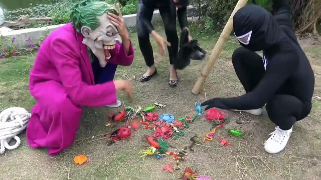 Joker Kidnap Elsa Drop lake Spiderman vs Catwomen Chocolate Kids toy funny video super her