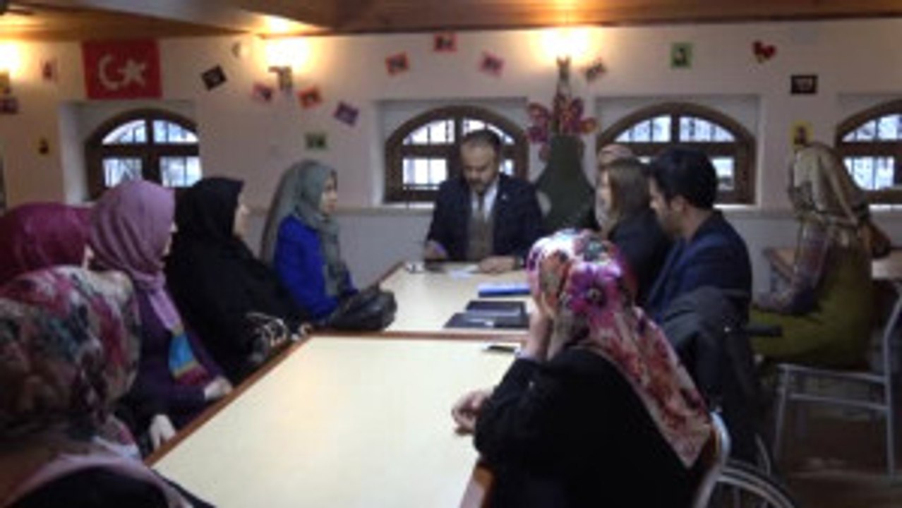 Alinur Aktaş, "Spina Bifida" Hastası Çocuklarla Buluştu