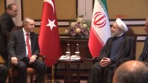 Cumhurbaşkanı Erdoğan, Iran Cumhurbaşkanı Ruhani Ile Görüştü