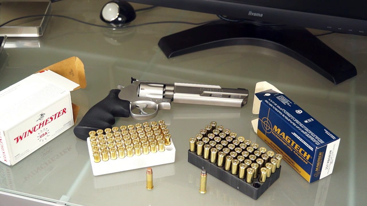 SW 686 Performance center Competitor