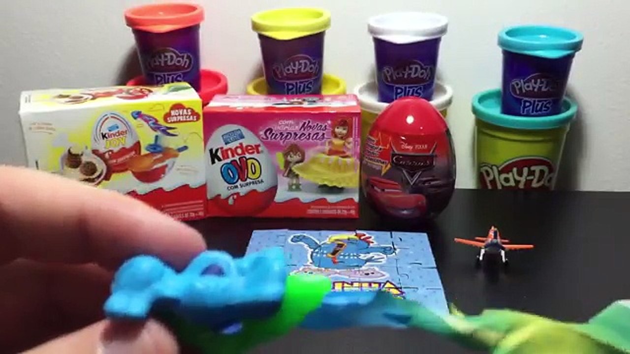 Peppa Pig George e Papai Pig Abrindo Kinder Ovos Surpresas Galinha Pintadinha Minions Surp