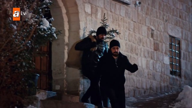 Sana bir şey yaparlar diye korktum! - Aşk ve Mavi 12. Bölüm - atv