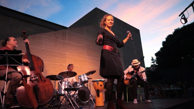 Un soir de pluie de Blues Trottoir interprétée par le groupe Les Zah Zuh