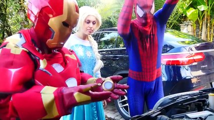 Frozen Elsa & Anna CUT DRESSES! w/ Spiderman Joker Princess Belle Ice Cream Spidergirl Sup