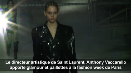 Fashion Week : défilé Yves Saint Laurent