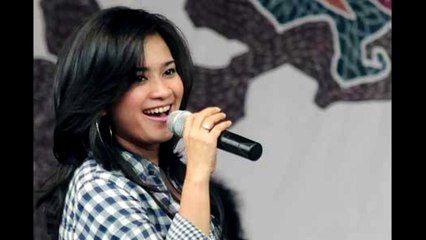 Ike Nurjanah Terlena