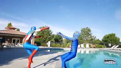 Скачать видео: Ninja Turtles & T-rex/Godzilla vs Spiderman & Captain America | In Real Life Mutant Superh