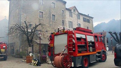 Incendie centre bourg Antraigues-sur-Volane