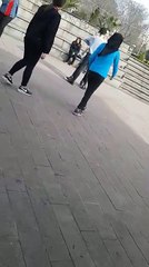 Liseli Kızlar Kavga Etti