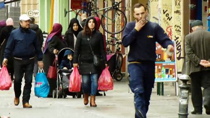 Berlin's Turks keep low profile in Yucel case | DW News