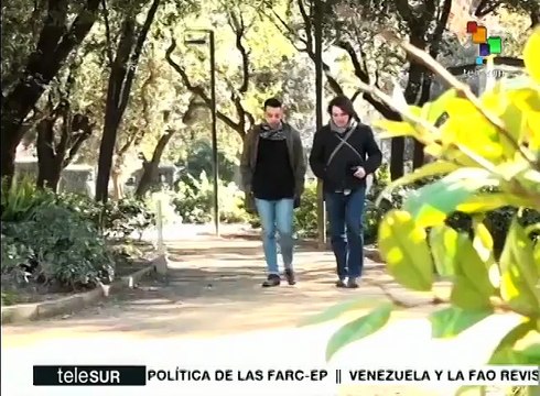 España: sociedad diseña acciones políticas en favor de los refugiados