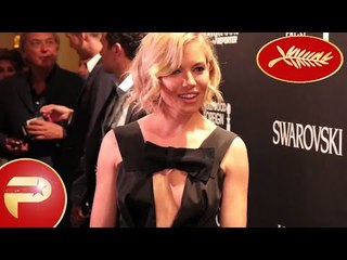 Cannes 2015 - Sienna Miller lumineuse à la soirée Swarovski