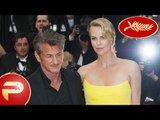 Cannes 2015 - Charlize Theron et Sean Penn amoureux pour la montée des marches