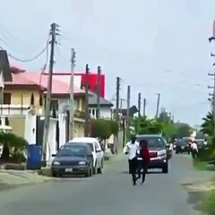 Nollywood Prankster Scares People On The Streets Of Lagos