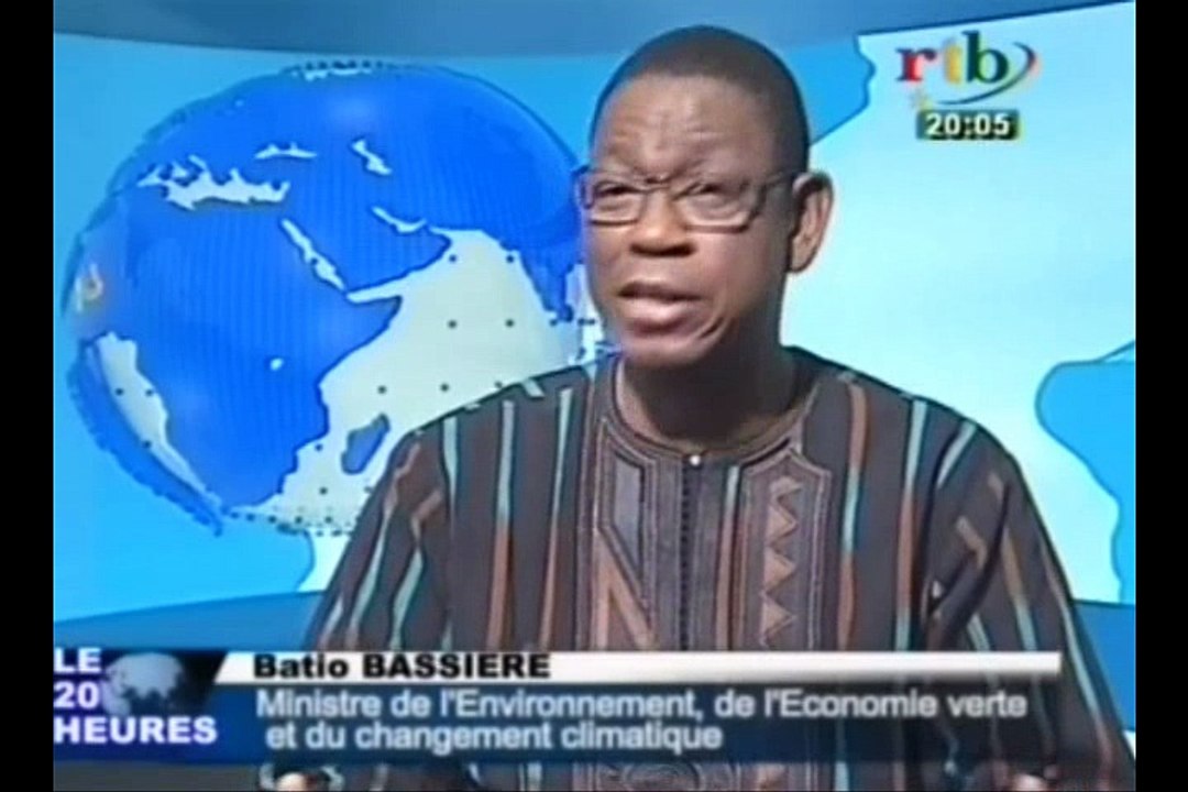 Invité sur le plateau du 20H Batio Bassiere, ministre de l’environnement et du changement climatique