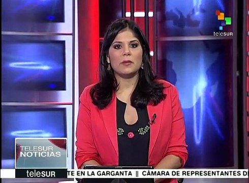 Jóvenes palestinos se enfrentan a fuerzas israelíes