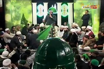 Chamak Tuj Se Paate Hain