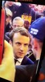 Macron reçoit un oeuf au Salon de l'agriculture!!