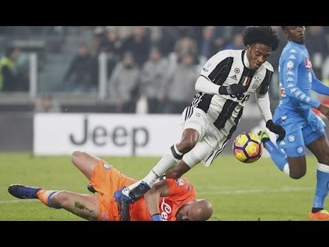 Juventus-Napoli 3-1 - Polemica su arbitraggio, tifosi azzurri infuriati (01.03.17)