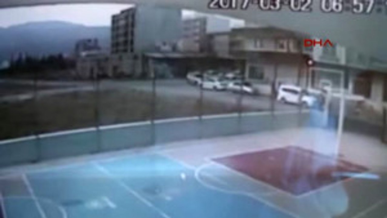 Hatay Okul Müdürüne Silahlı Saldırı