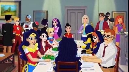 DC super hero girls: hero of the year español