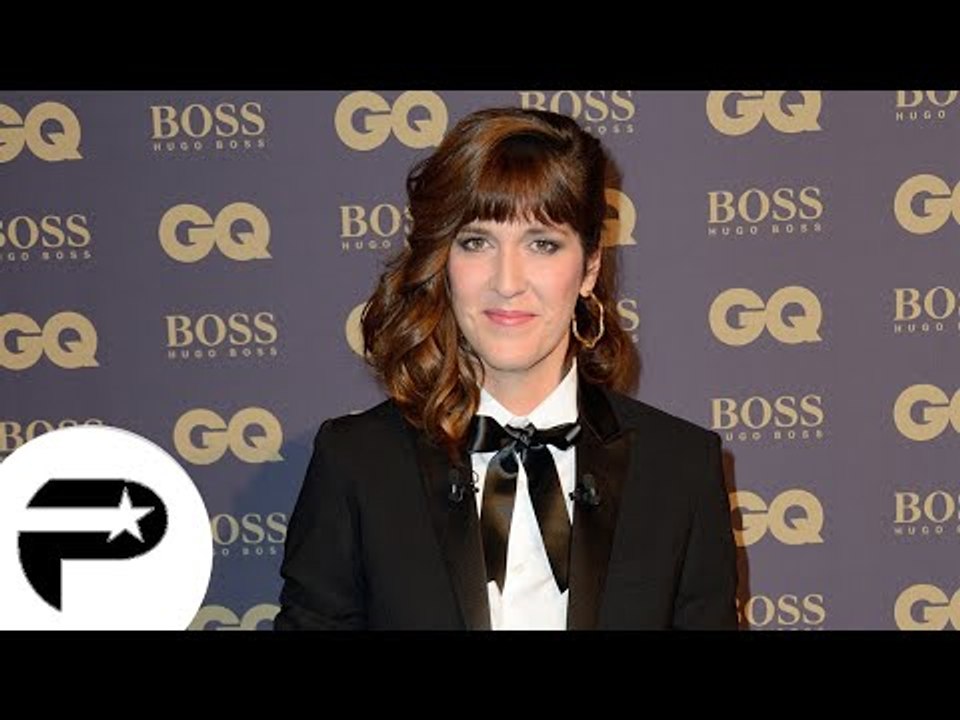 Daphné Bürki : Maîtresse stylée face à Léa Salamé, très sexy