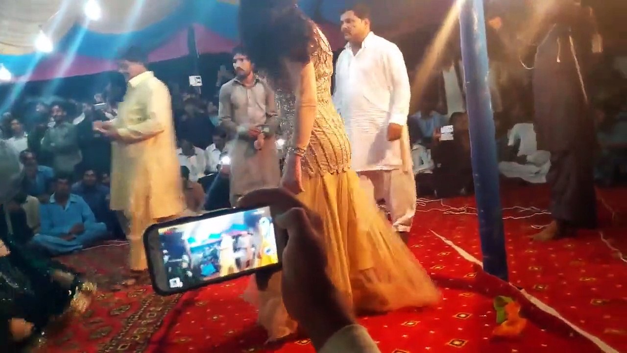shadi mujra dance pakistani shadi mujra dance