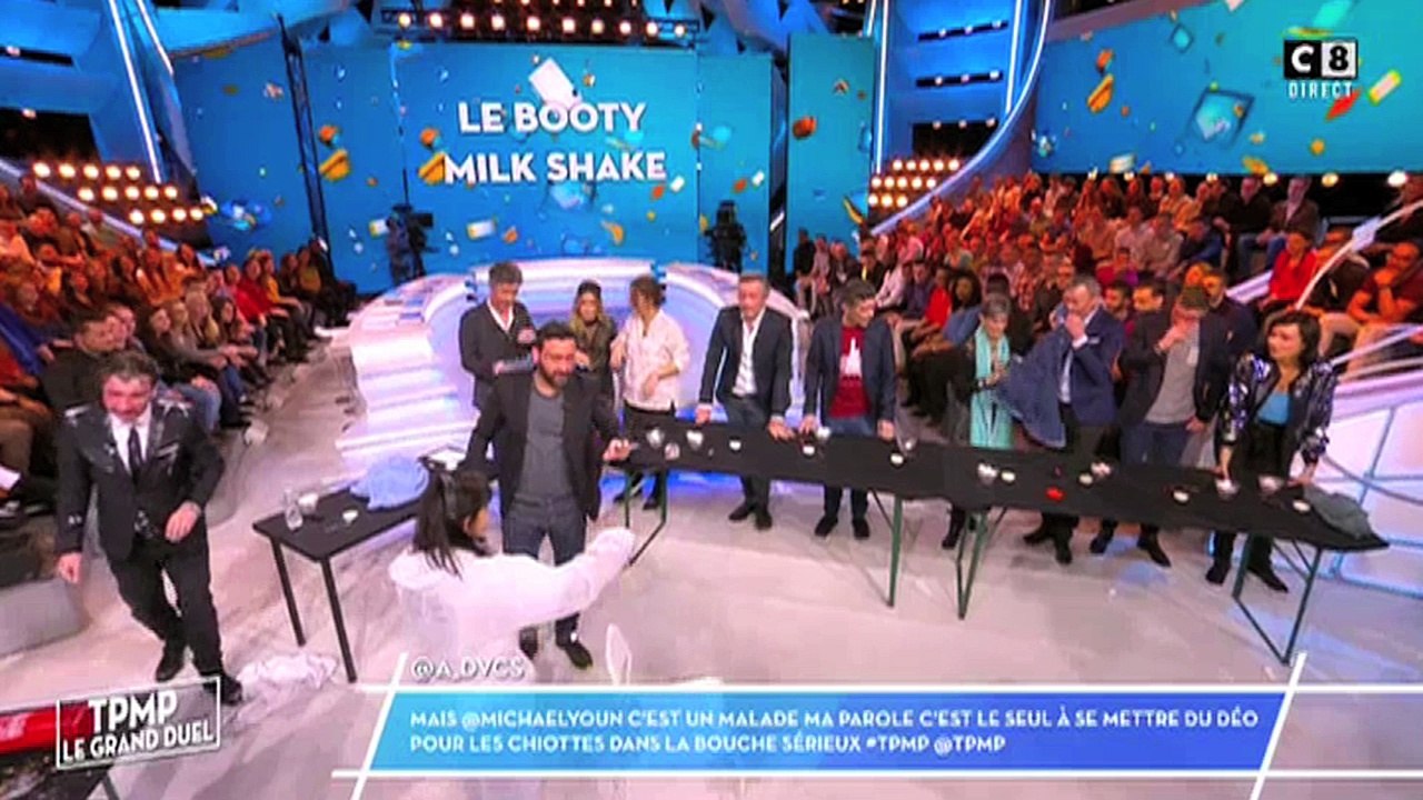 La chute ridicule de Capucine Anav dans "Touche pas à mon poste"