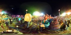 Carnaval de Nice 2017 - VIDEO 360 - Défilé des grosses têtes des politiques