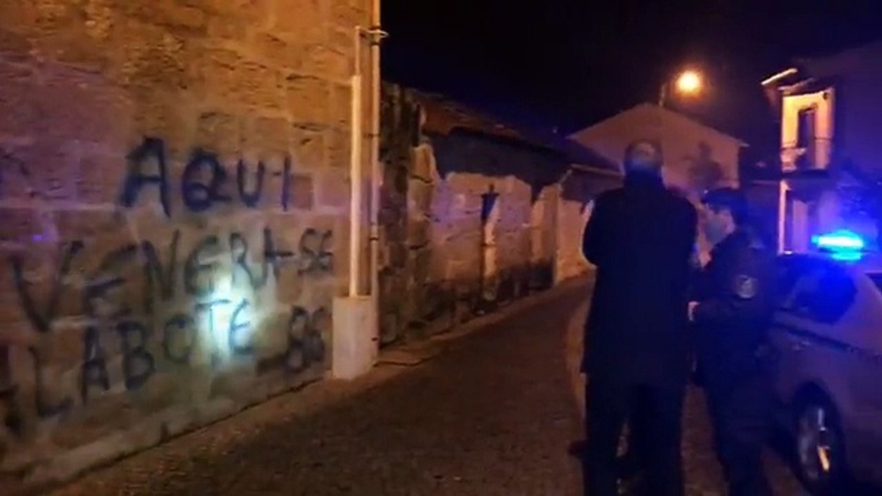 Taberna da Esquiça, propriedade afecta ao árbitro fafense Jorge Ferreira,vandalizada  pelos super Dragões
