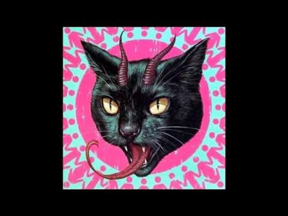 DjBurakUlus - Very Angry Devil Cat (Komik Sinirli Kedi Clap Remix 2011)