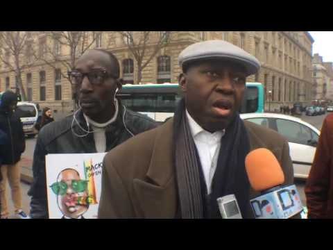 [REPLAY] Manifestation de Manko Wattu Sénégal contre Macky Sall à Paris