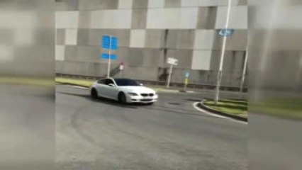 Trafik Magandası Drift Için Yolu Kapattı