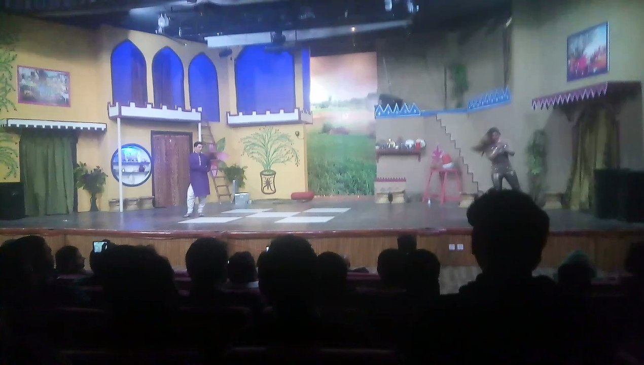 Khushboo Entry on Stage Must Watch
