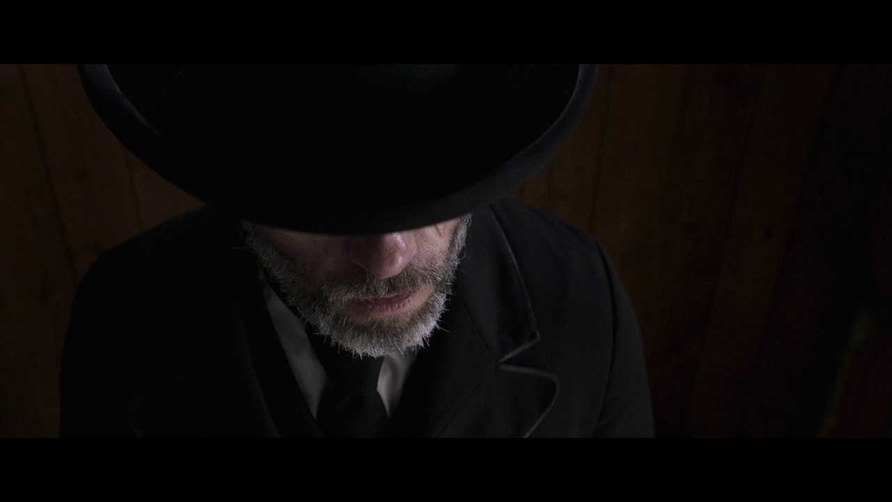 Brimstone Extrait avec Guy Pearce