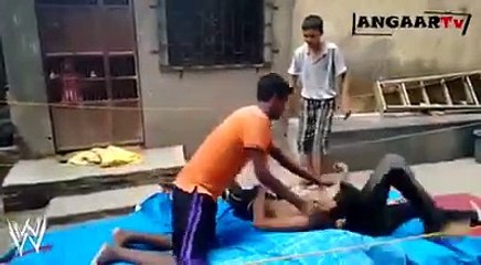 Whole new level of WWE....hats off to these kinds.... (Ye Indian Tripple H toh gazab he : Must share (Y)