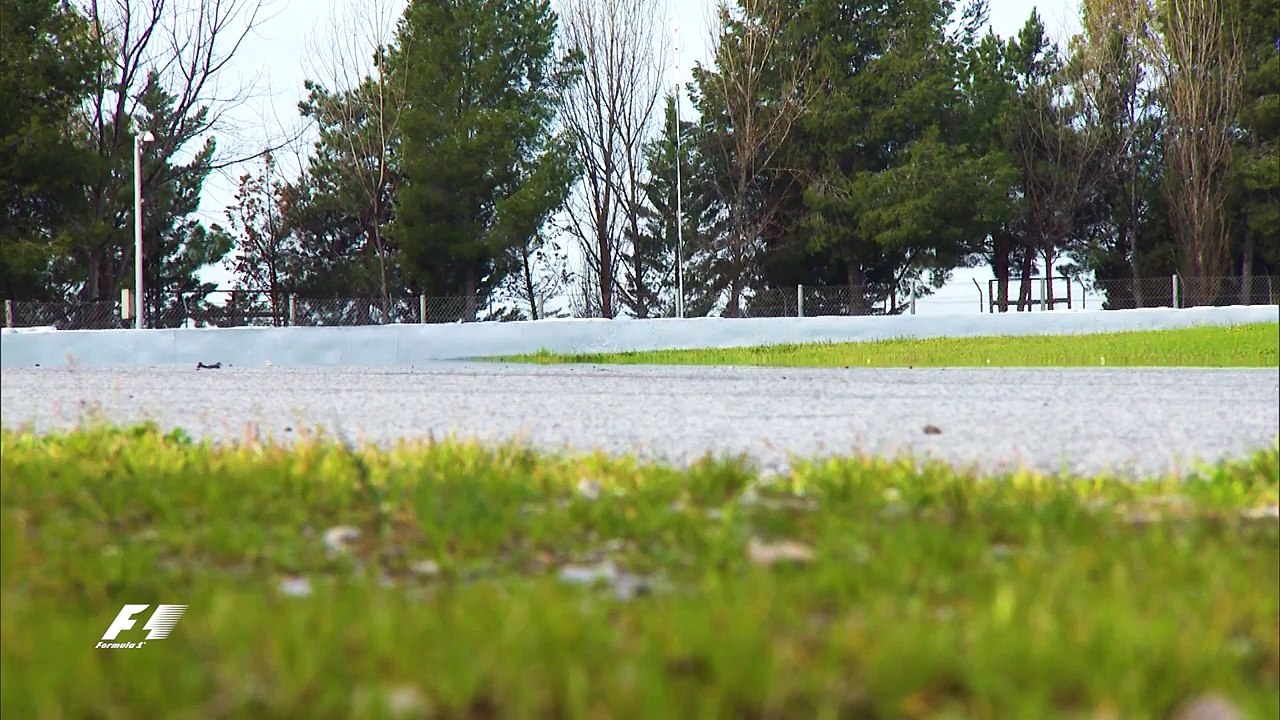 Bottas Fastest, Stroll Hits The Wall - F1 Testing 2017, Day 3