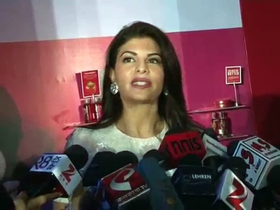 Jacqueline Fernandez Want to Gift 'Strawberry Body Butter' to 'Narendra Modi'