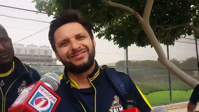 What Darren Sammy Did During Shahid Afridi Media Talk