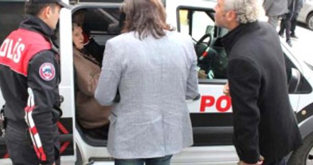 Yaşlı Kadının 187 Bin Lirasını 'Güven Timi' Kurtardı