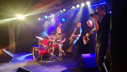 Les Cavemen tournent leur premier clip au CaféMusic' (2/2)
