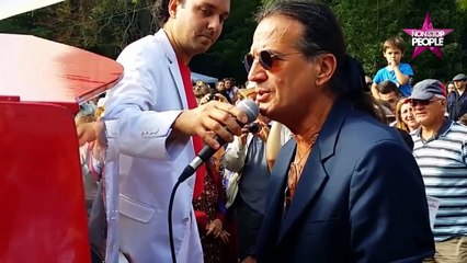 Francis Lalanne : "Lorsqu’on écrit ce que j’écris, on agit aux côtés des autres" (EXCLU VIDEO)