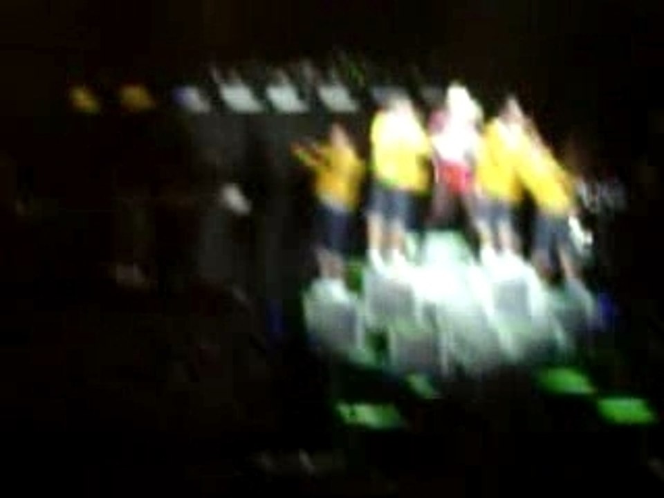 Gwen Stefani bercy Holly Back Girl