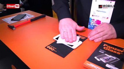 Ce verre de protection pour iPhone va-t-il tenir face à ce cutter ?!